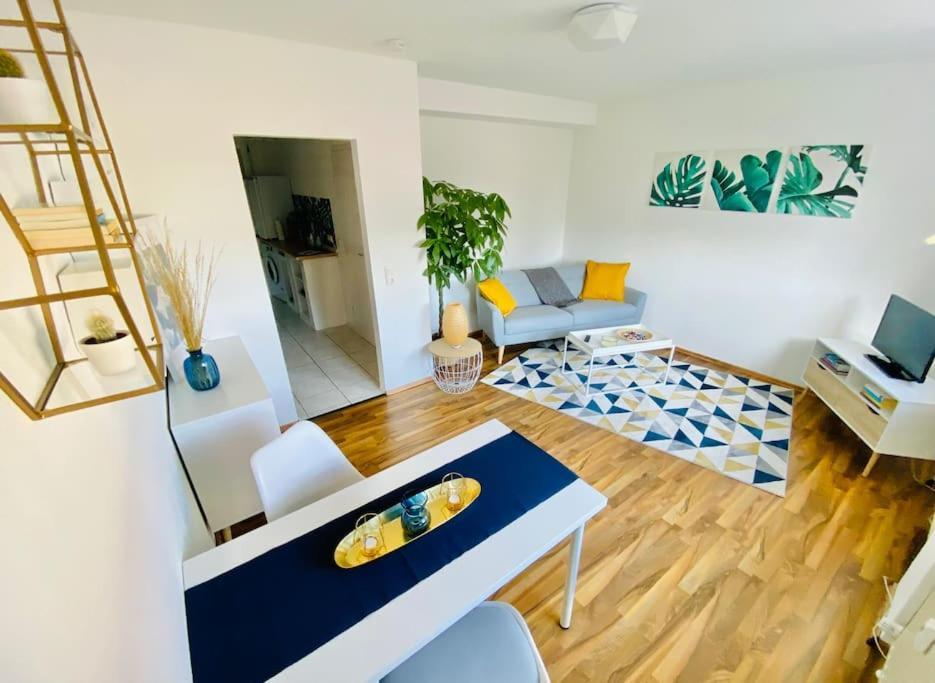 Moderne Wohnung In Vorstadtidylle Zu Bayreuth Heinersreuth 外观 照片
