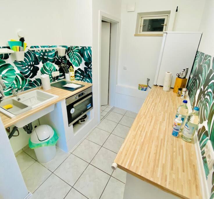 Moderne Wohnung In Vorstadtidylle Zu Bayreuth Heinersreuth 外观 照片